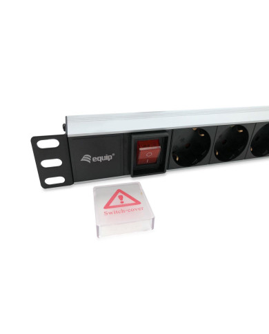 Régua de Alimentação 19" Equip 8-Outlet 16A 1.8m