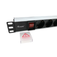 Régua de Alimentação 19" Equip 8-Outlet 16A 1.8m